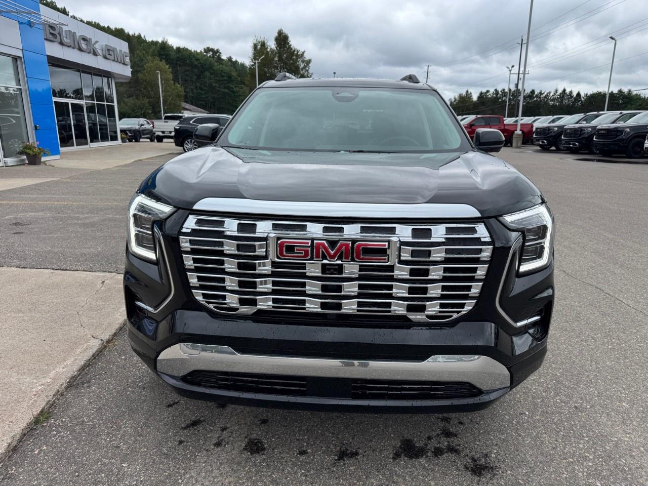 2027 GMC Terrain AWD Denali Photo5