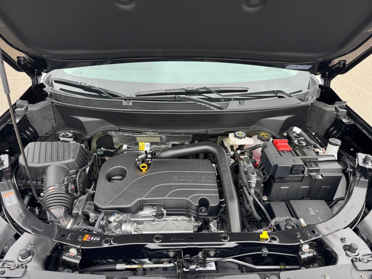 2027 GMC Terrain AWD Denali Photo