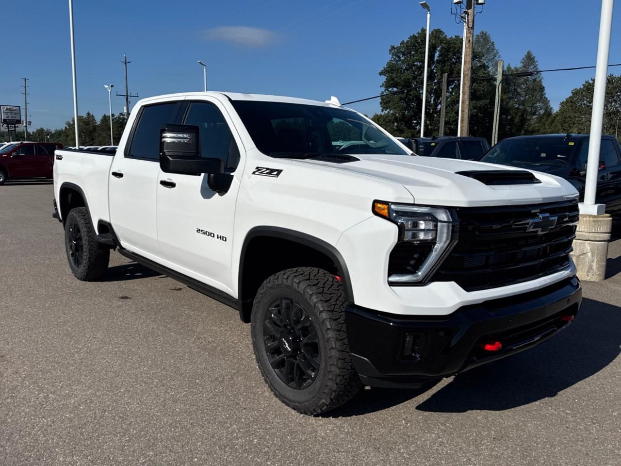2026 Chevrolet SILVERADO 2500HD 4WD Crew Cab Standard Box LTZ Photo