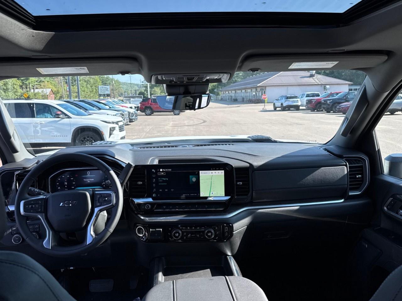 2026 Chevrolet SILVERADO 2500HD 4WD Crew Cab Standard Box LTZ Photo