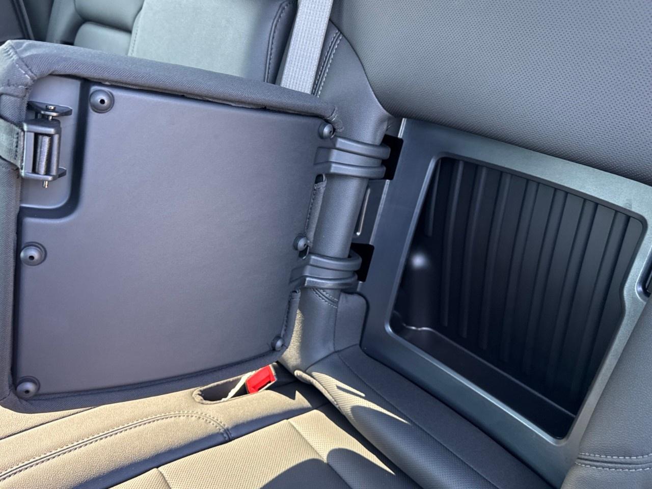 2026 Chevrolet SILVERADO 2500HD 4WD Crew Cab Standard Box LTZ Photo