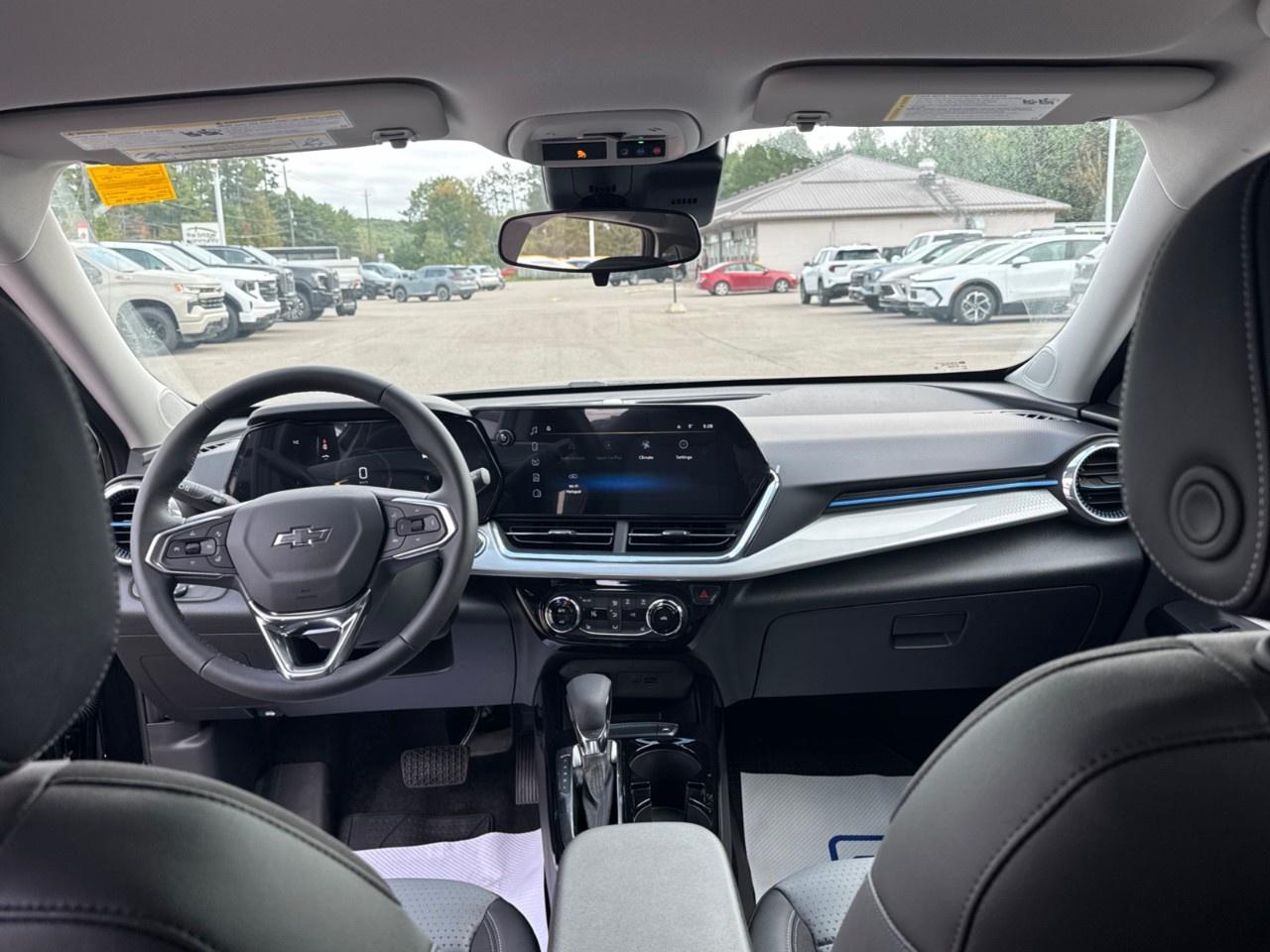 2026 Chevrolet Trax Fwd 4dr Lt Photo