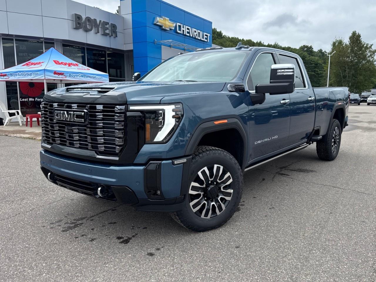2026 GMC Sierra 3500HD 4WD Crew Cab Long Box Denali Ultimate Photo0