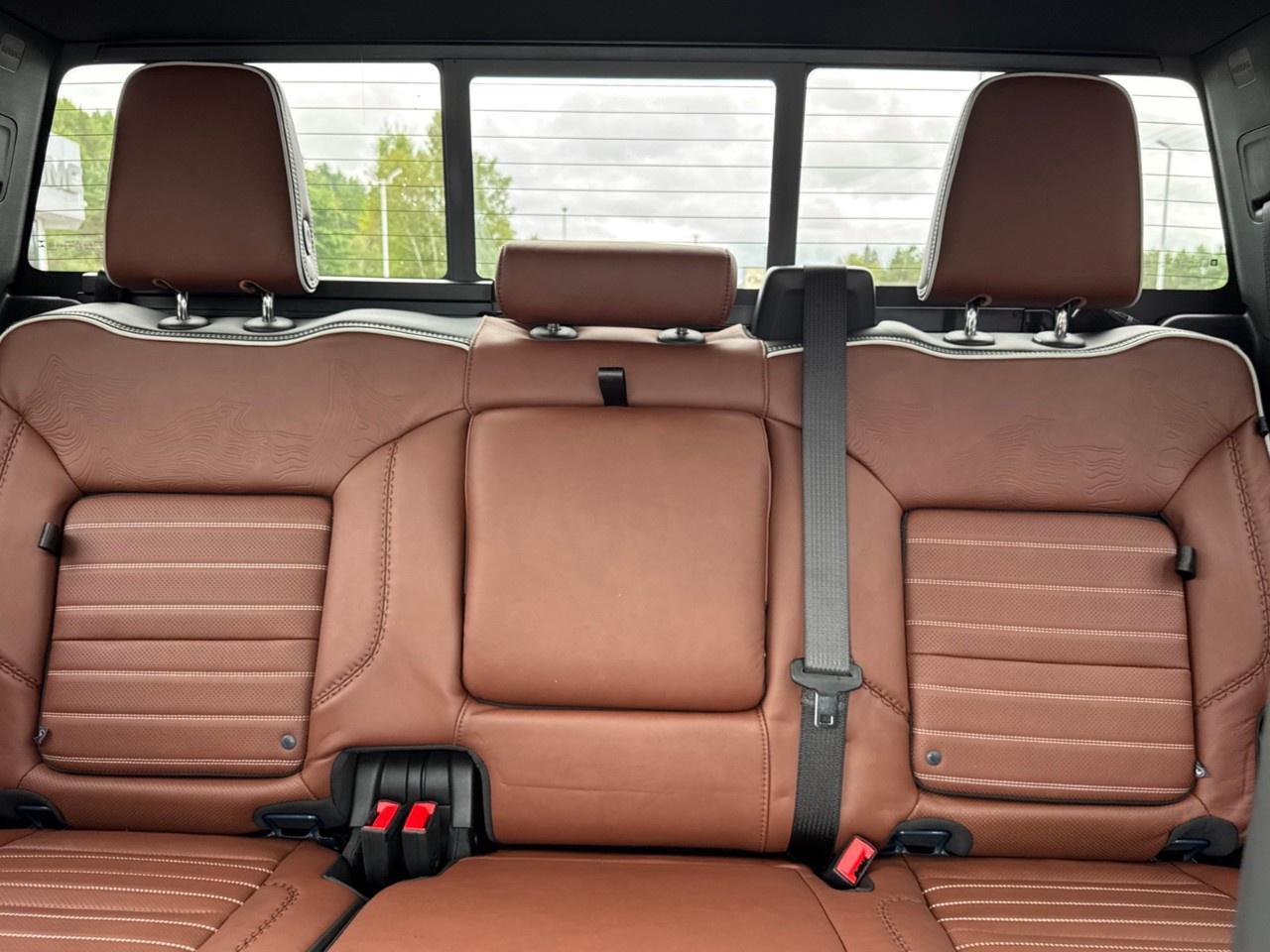 2026 GMC Sierra 3500HD 4WD Crew Cab Long Box Denali Ultimate Photo