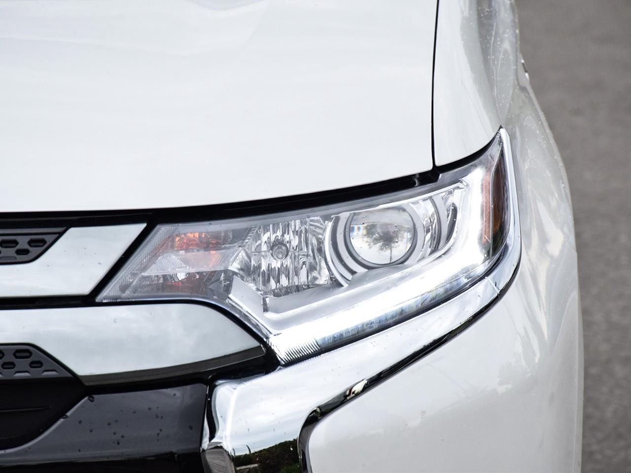 2021 Mitsubishi Outlander Plug-In Hybrid SE 4dr S-AWC Photo