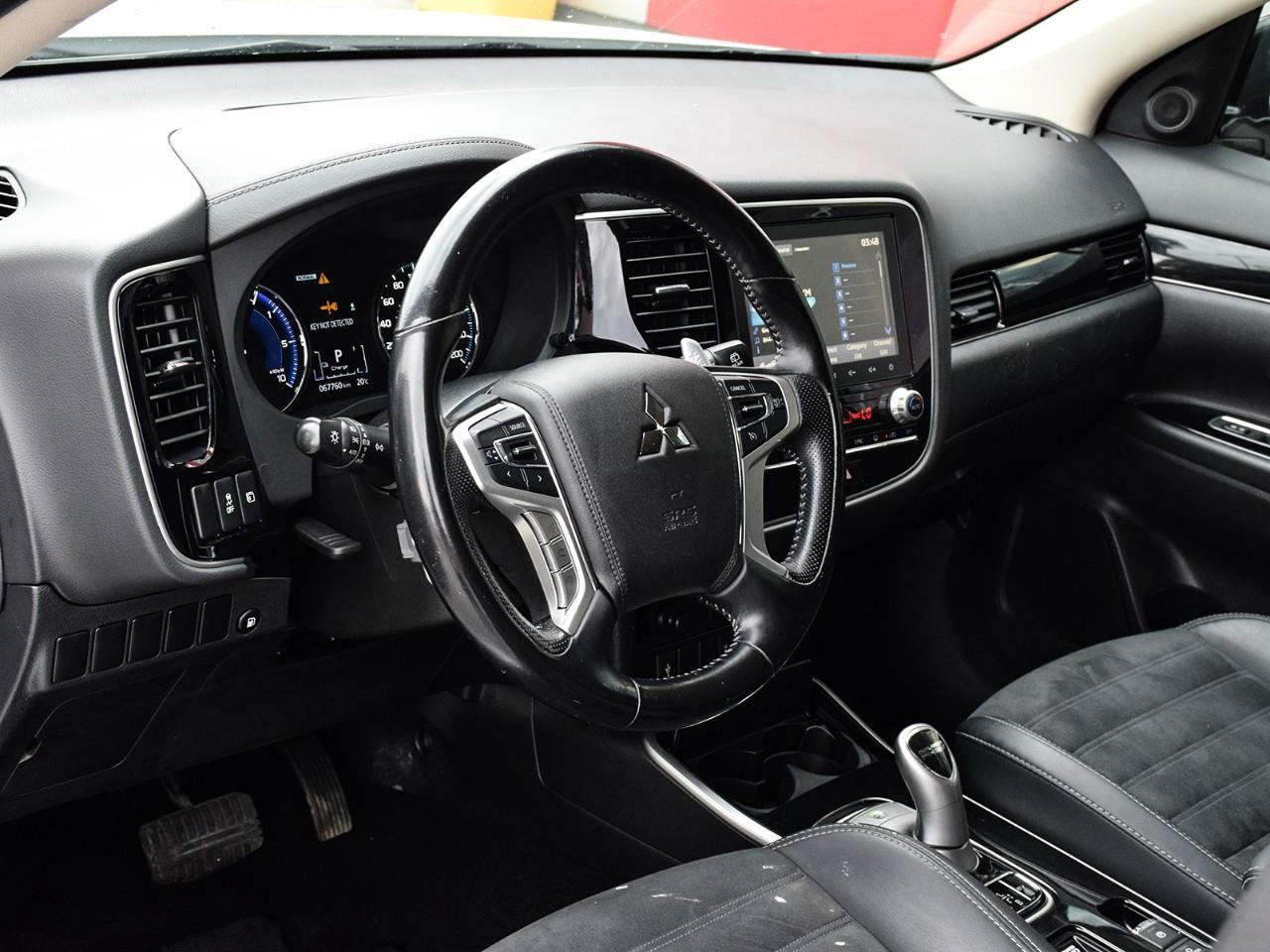2021 Mitsubishi Outlander Plug-In Hybrid SE 4dr S-AWC Photo