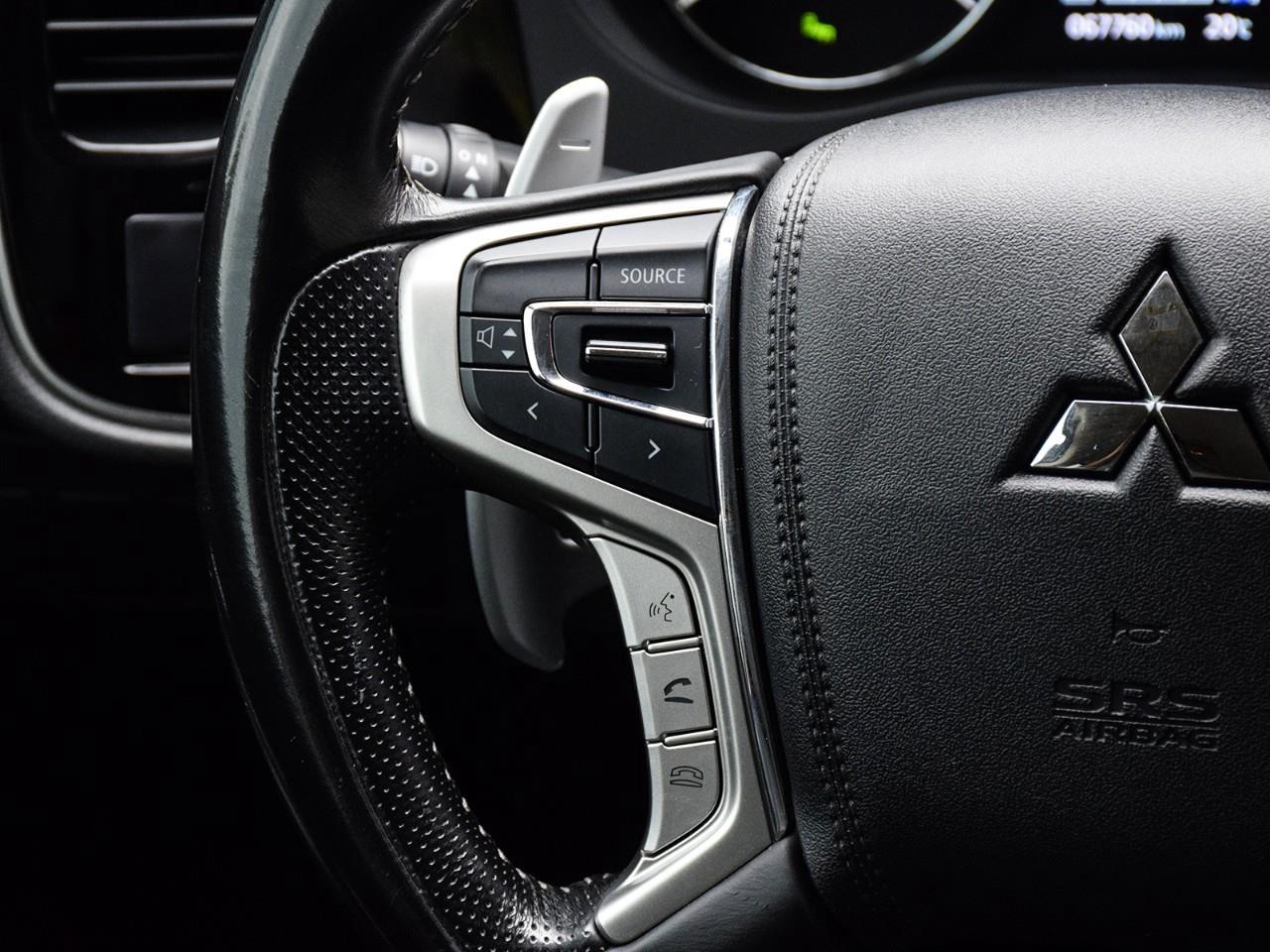 2021 Mitsubishi Outlander Plug-In Hybrid SE 4dr S-AWC Photo
