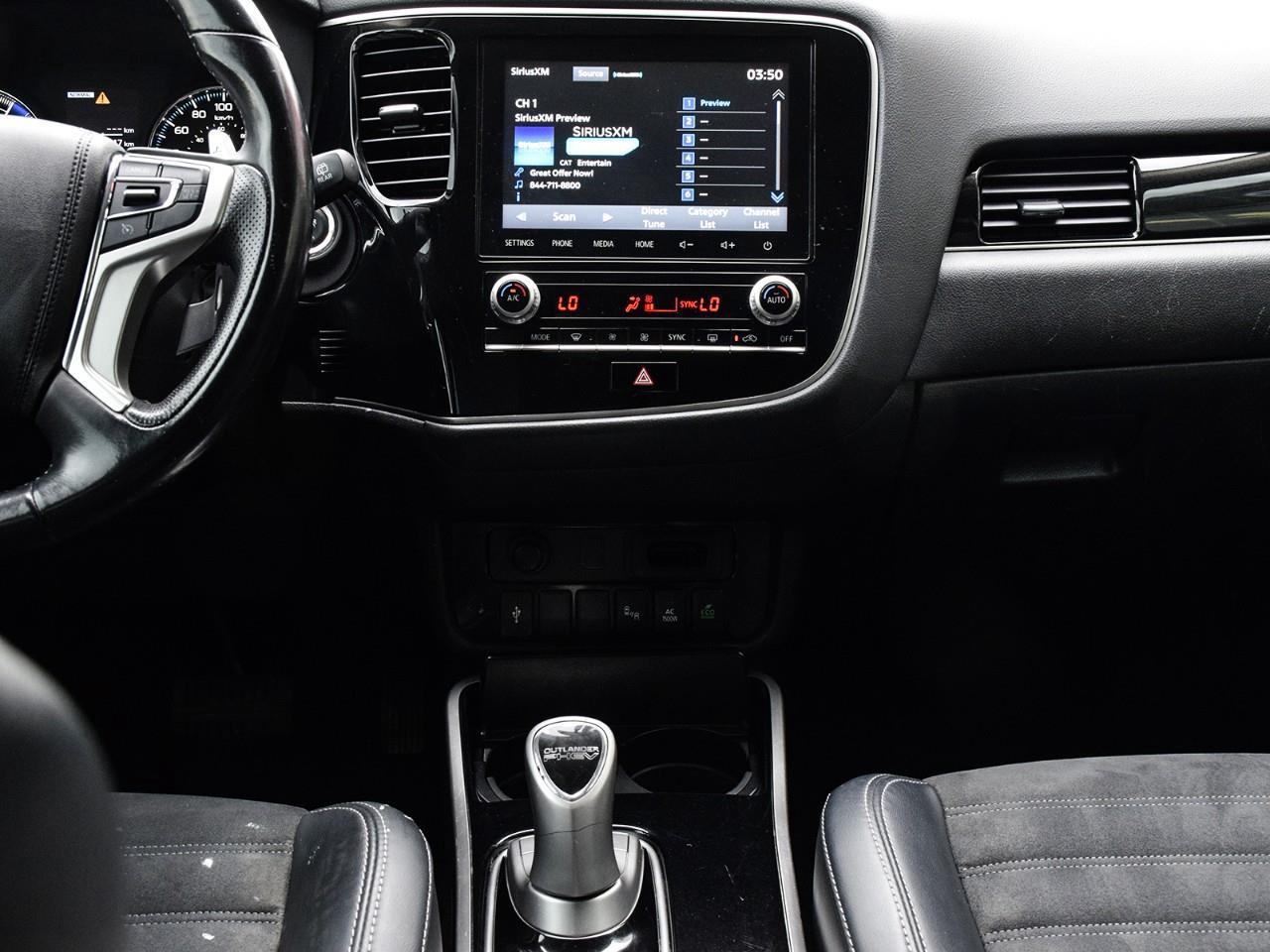 2021 Mitsubishi Outlander Plug-In Hybrid SE 4dr S-AWC Photo
