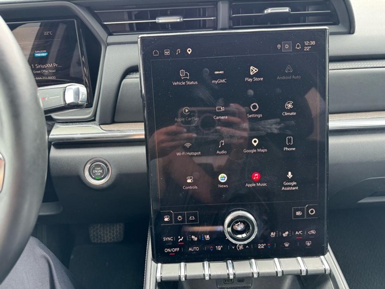 2026 GMC Terrain AWD Denali Photo