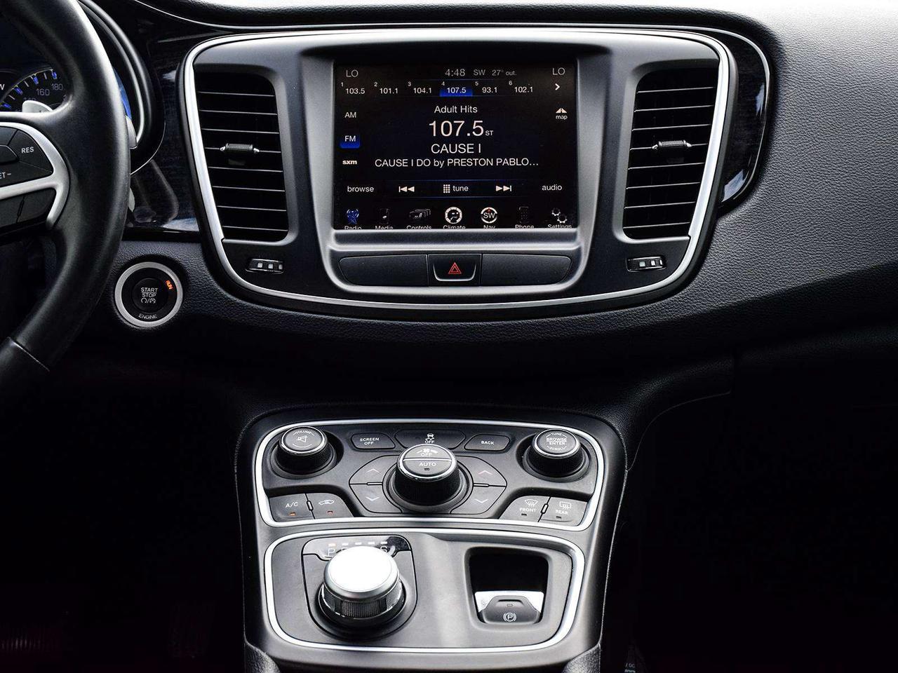 2015 Chrysler 200 C ~Nav ~Heated Leather ~Moonroof ~Bluetooth ~Cam Photo