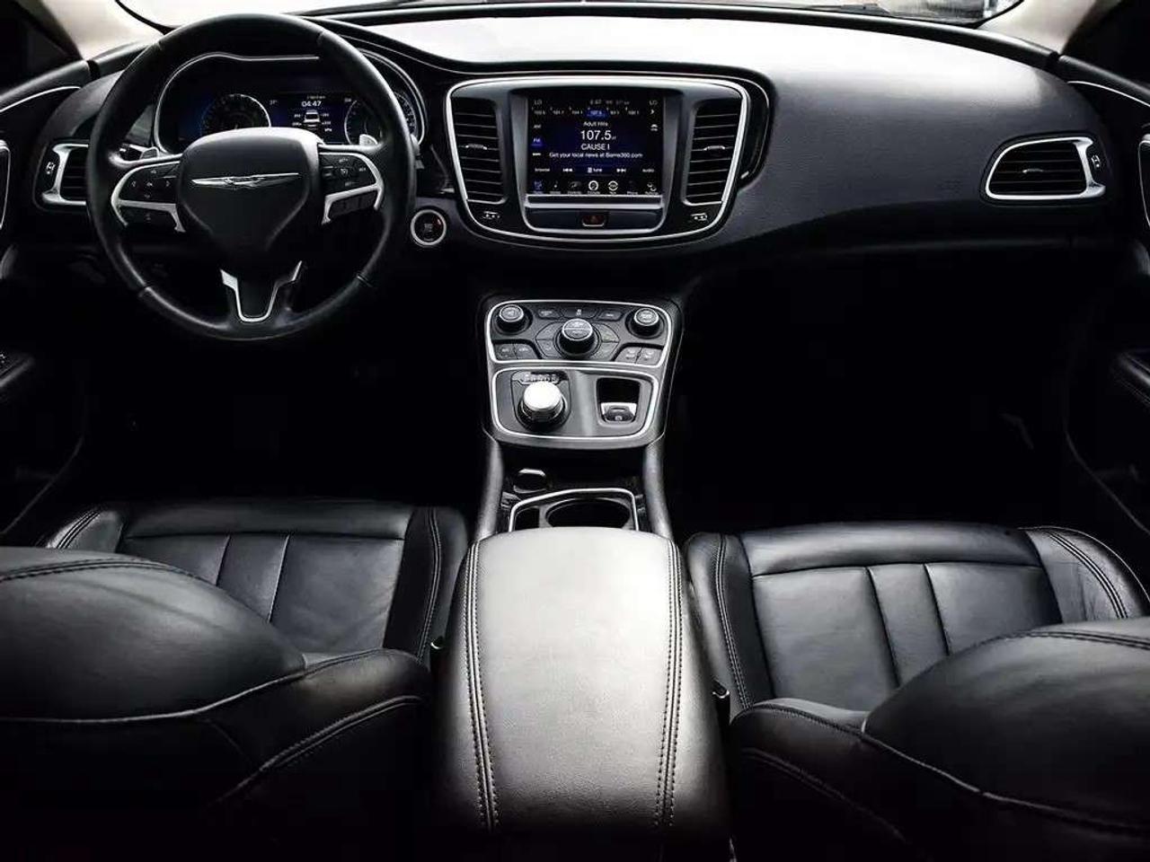 2015 Chrysler 200 C ~Nav ~Heated Leather ~Moonroof ~Bluetooth ~Cam Photo