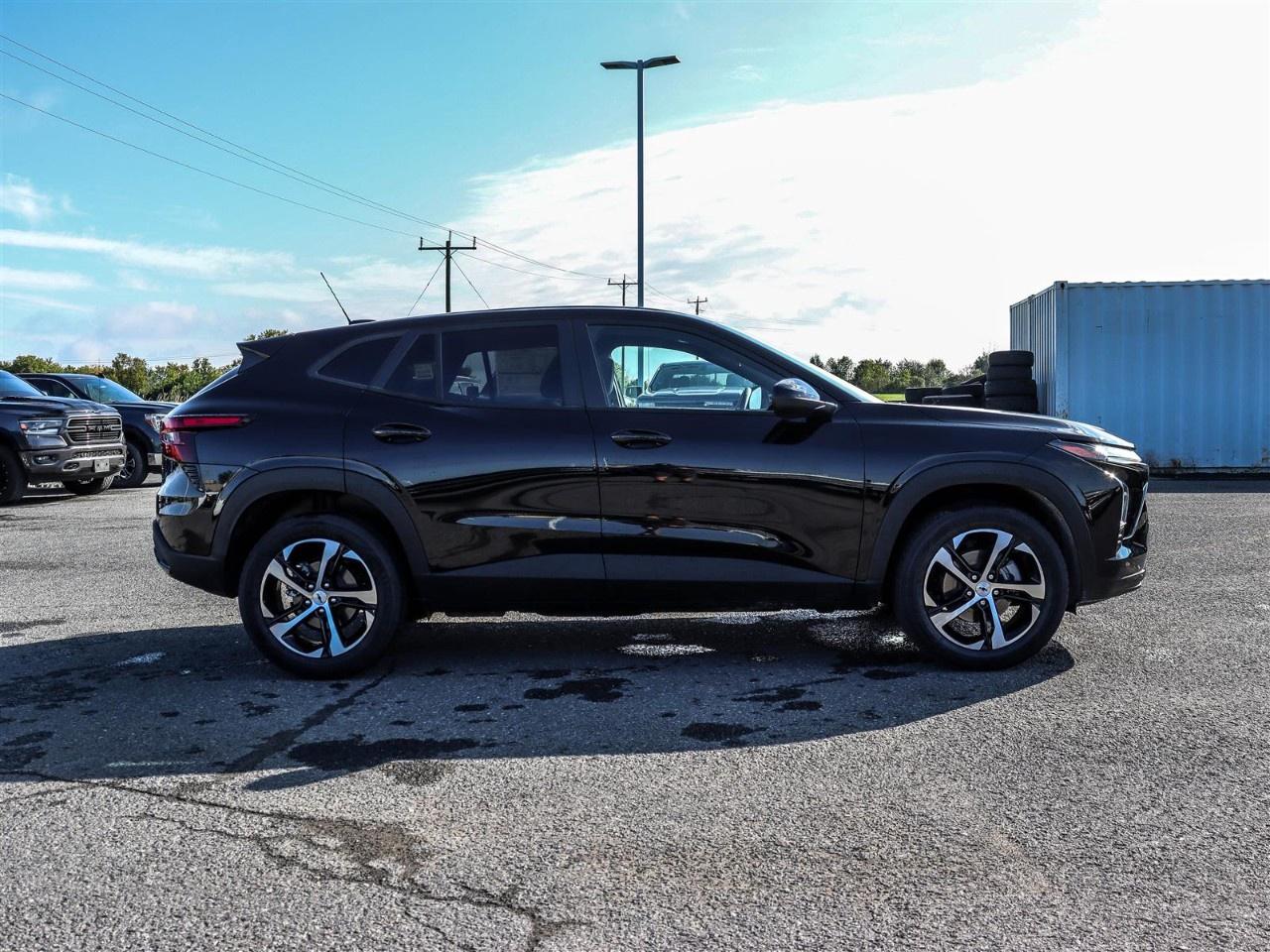 2026 Chevrolet Trax FWD 4dr 1RS Photo