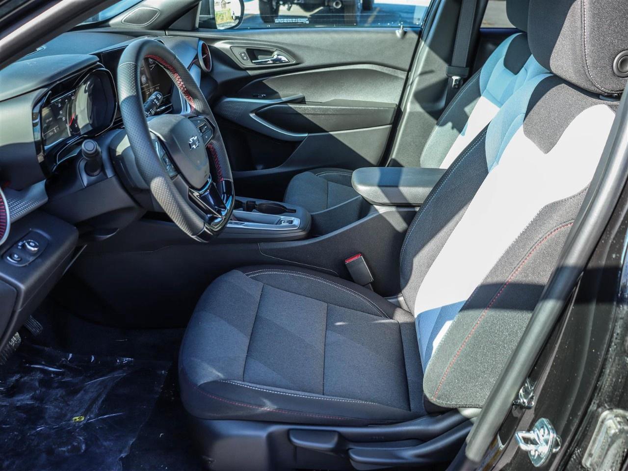 2026 Chevrolet Trax FWD 4dr 1RS Photo