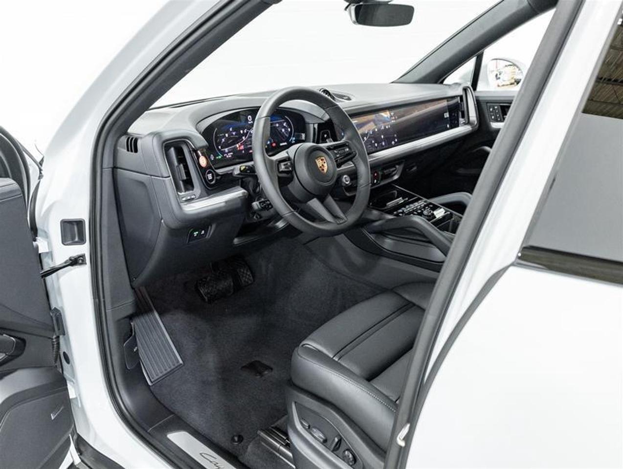 2026 Porsche Cayenne  Photo