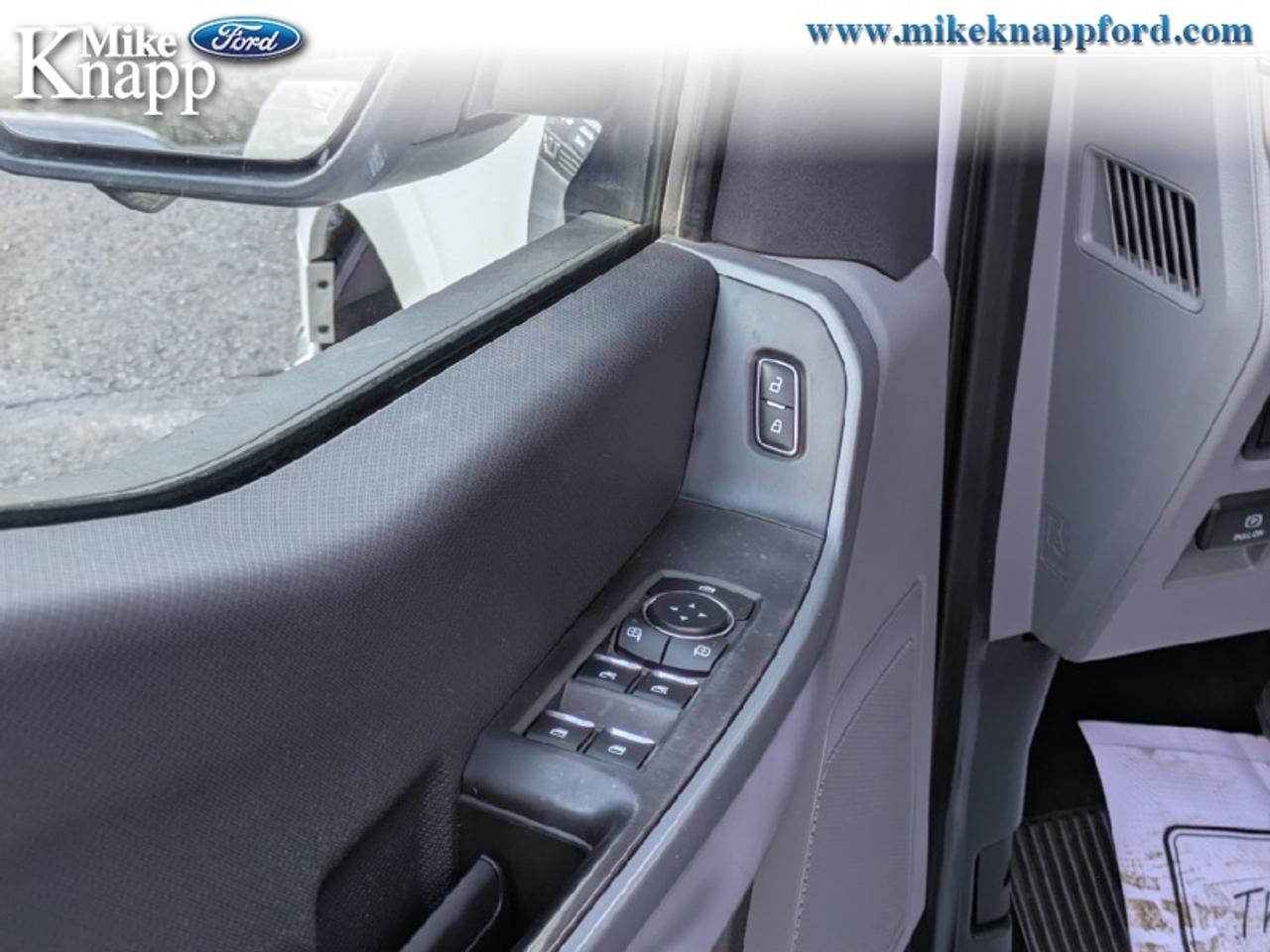 2023 Ford F-150 XLT Photo