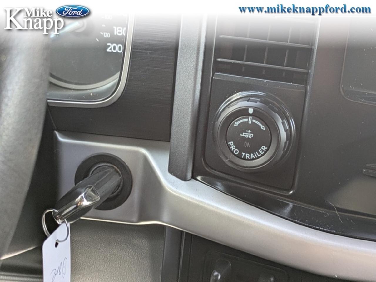 2023 Ford F-150 XLT Photo