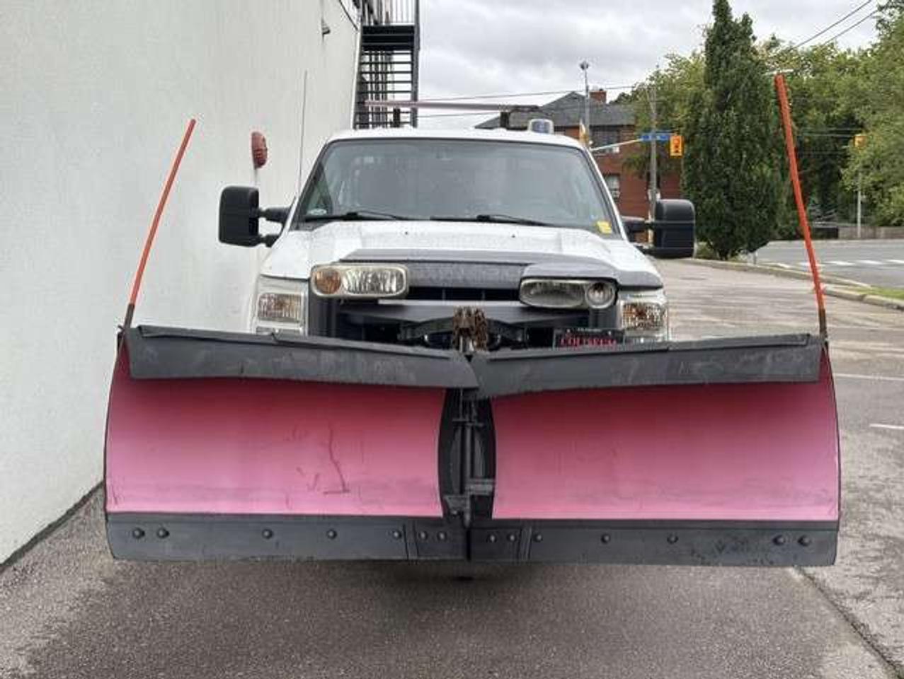 2013 Ford F-250 4WD 6.7L POWER STROKE DIESEL-WESTERN V SNOW PLOW!! Photo