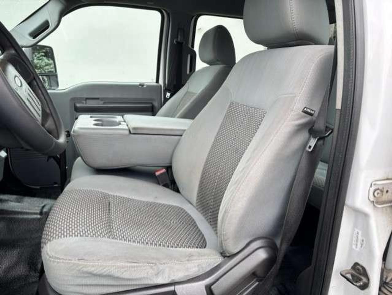 2013 Ford F-250 4WD 6.7L POWER STROKE DIESEL-WESTERN V SNOW PLOW!! Photo