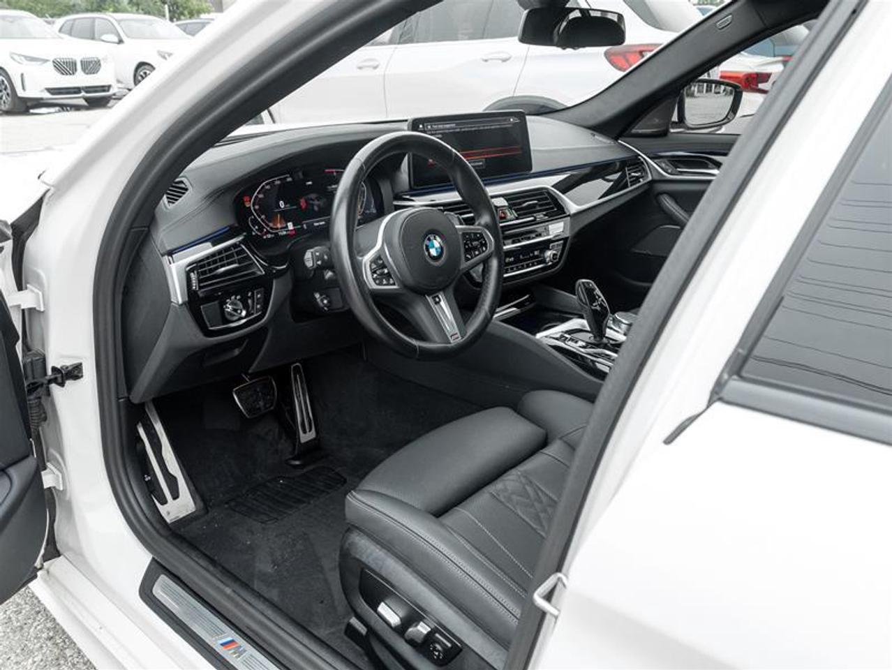 2023 BMW 530 i xDrive 4dr All-Wheel Drive Sedan Photo