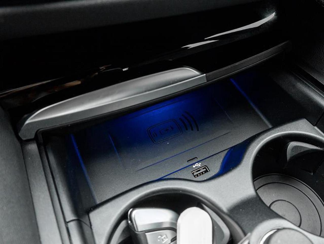 2023 BMW 530 i xDrive 4dr All-Wheel Drive Sedan Photo