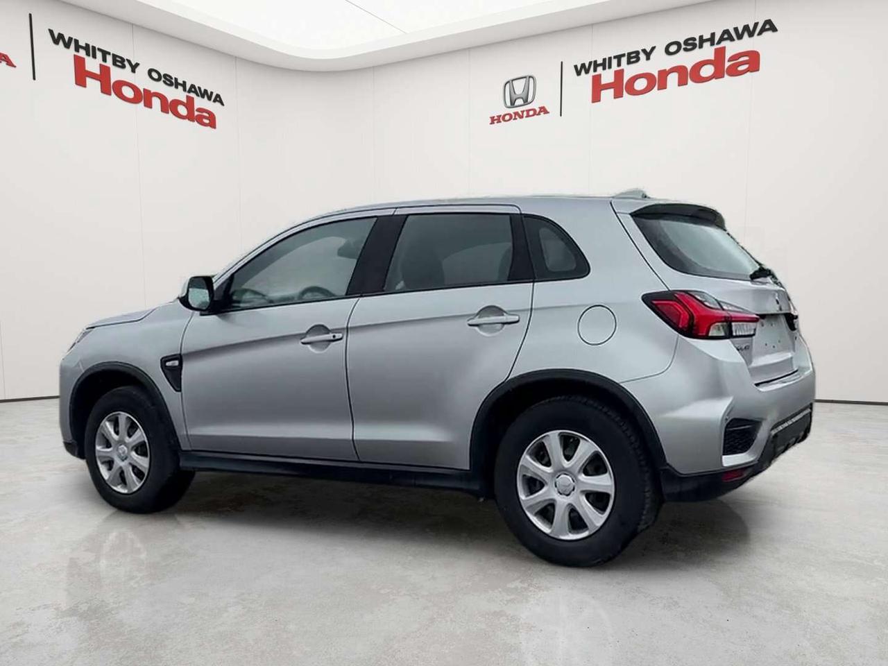 2022 Mitsubishi RVR ES Photo