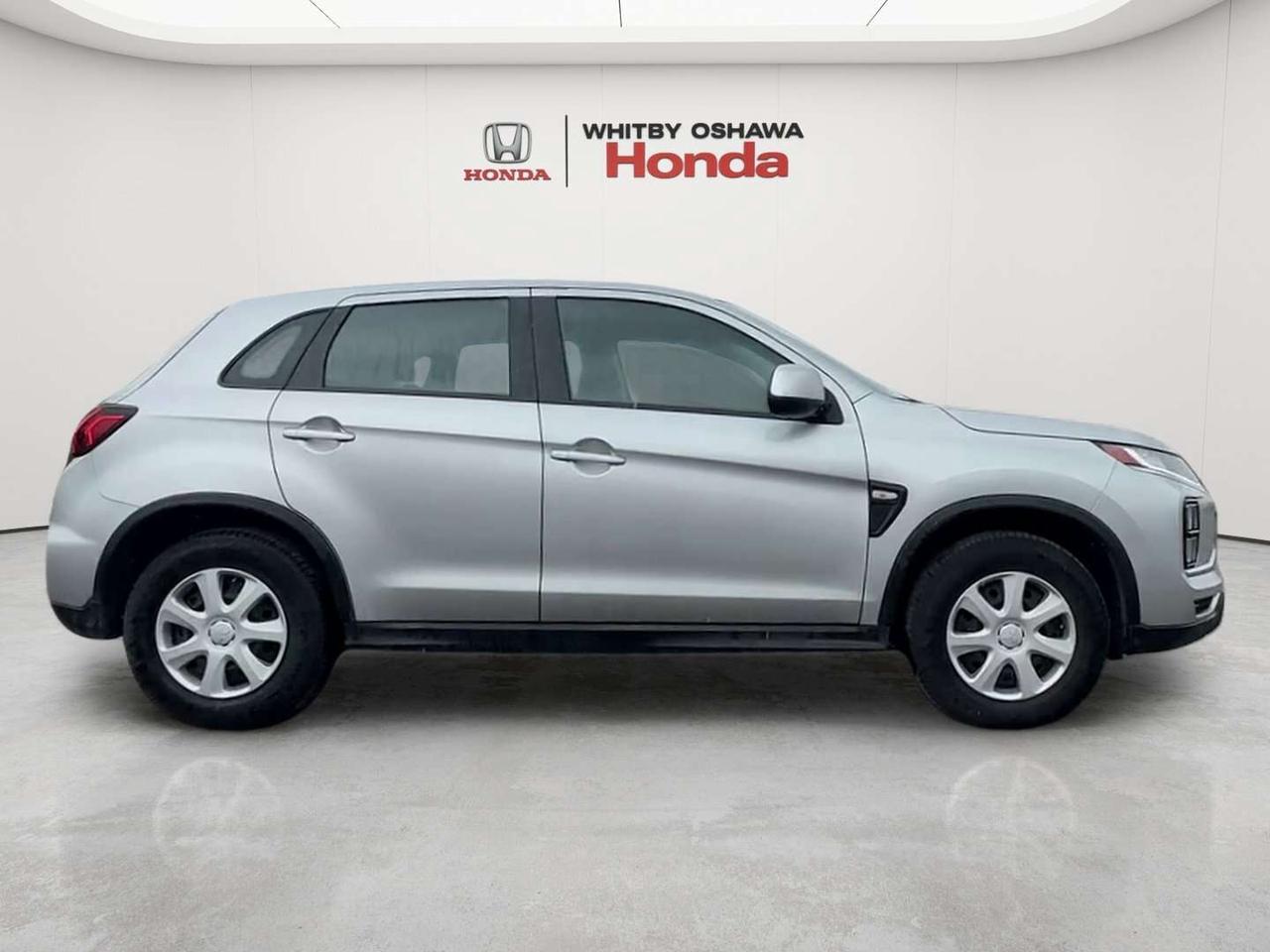 2022 Mitsubishi RVR ES Photo