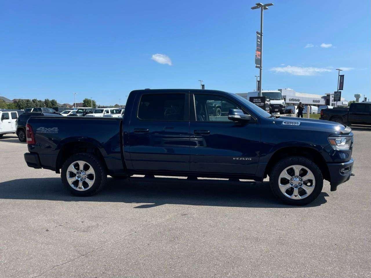 2019 RAM 1500 5.7L V8 HEMI   HTD SEATS   RMT START Photo