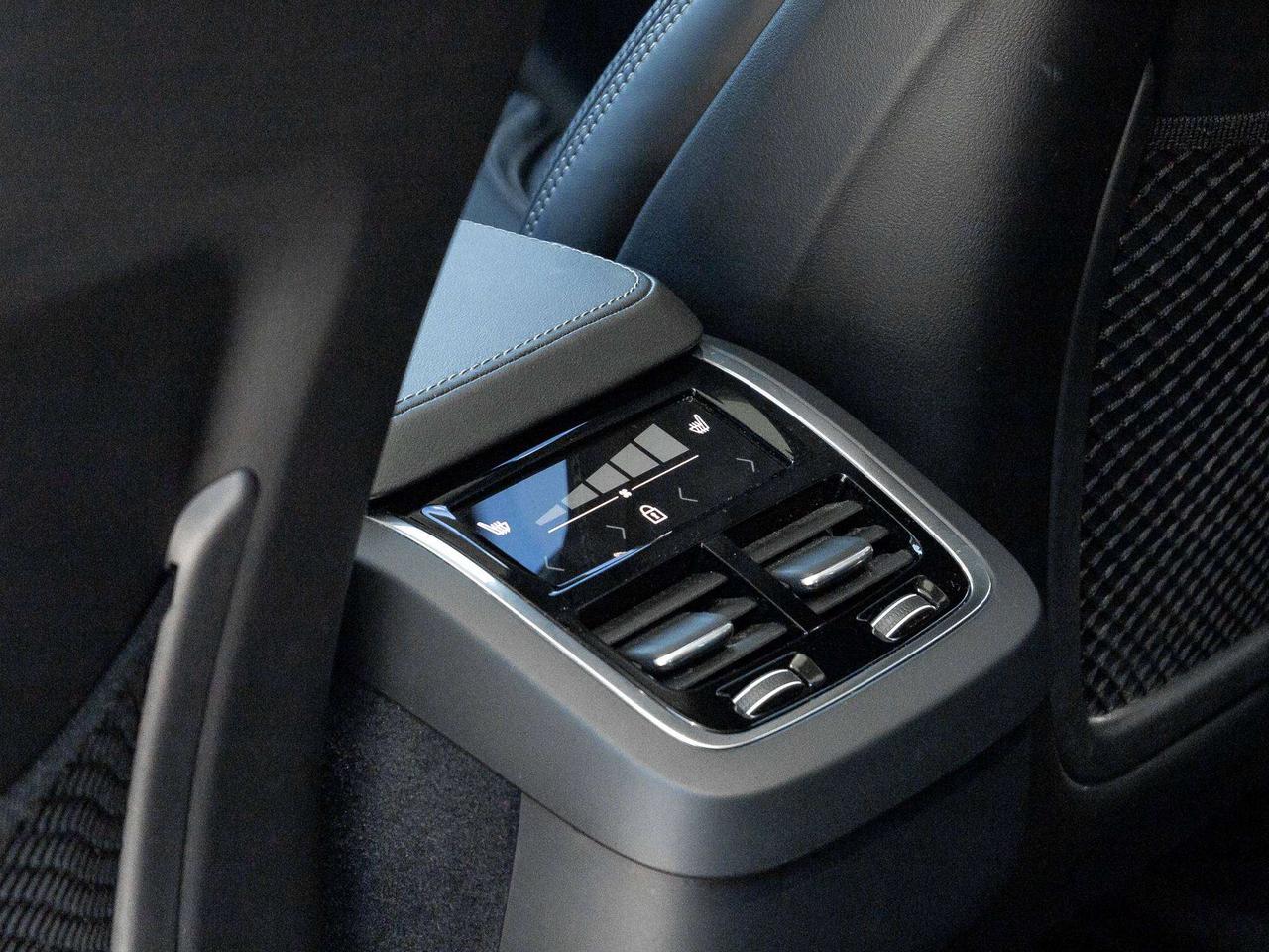 2024 Volvo XC90 ULTIMATE^Bowers & Wilkins^6 Seater^Rate fr 2.99%* Photo