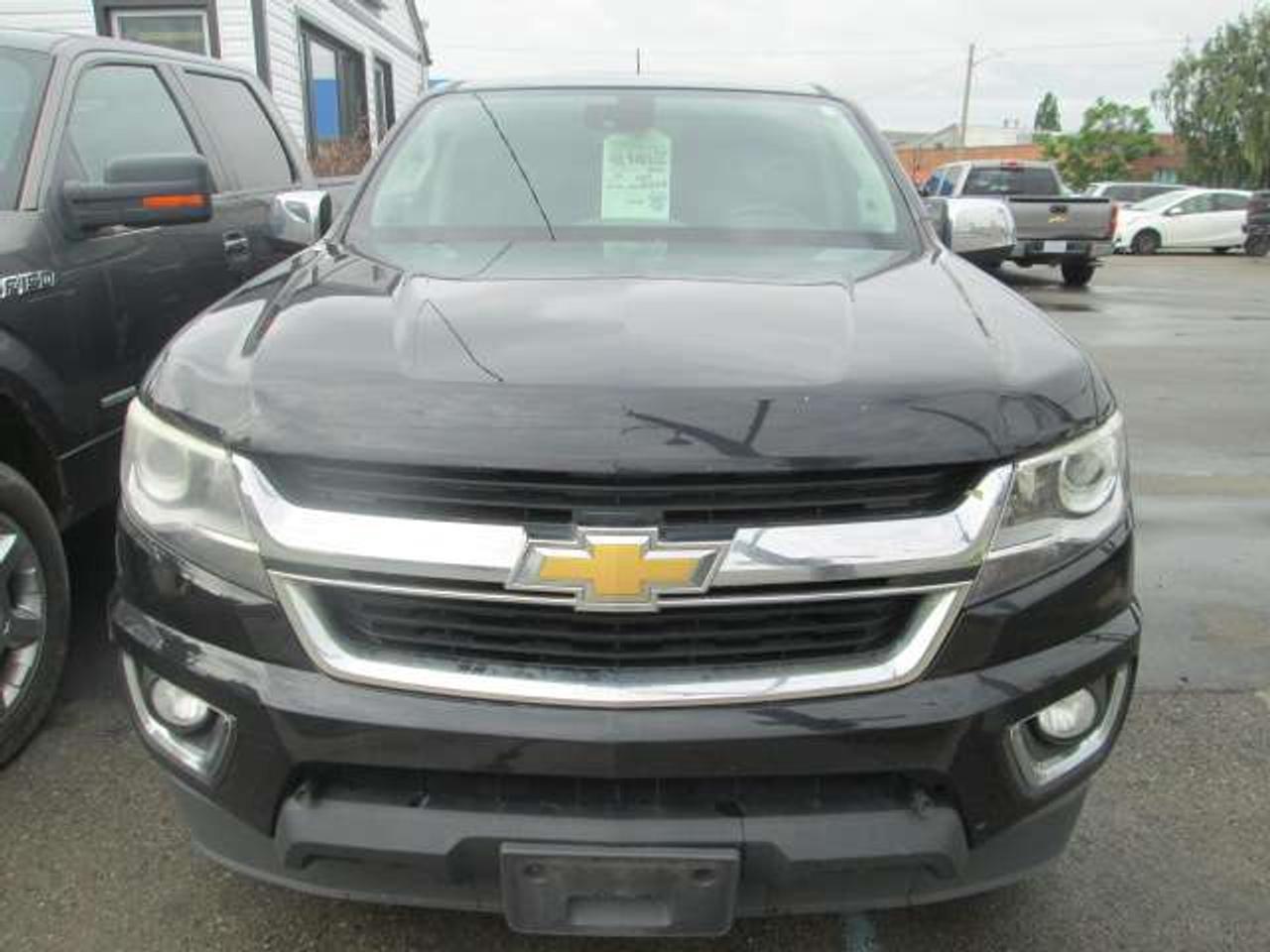 2017 Chevrolet Colorado 4WD LT, Leather, Cap Photo5