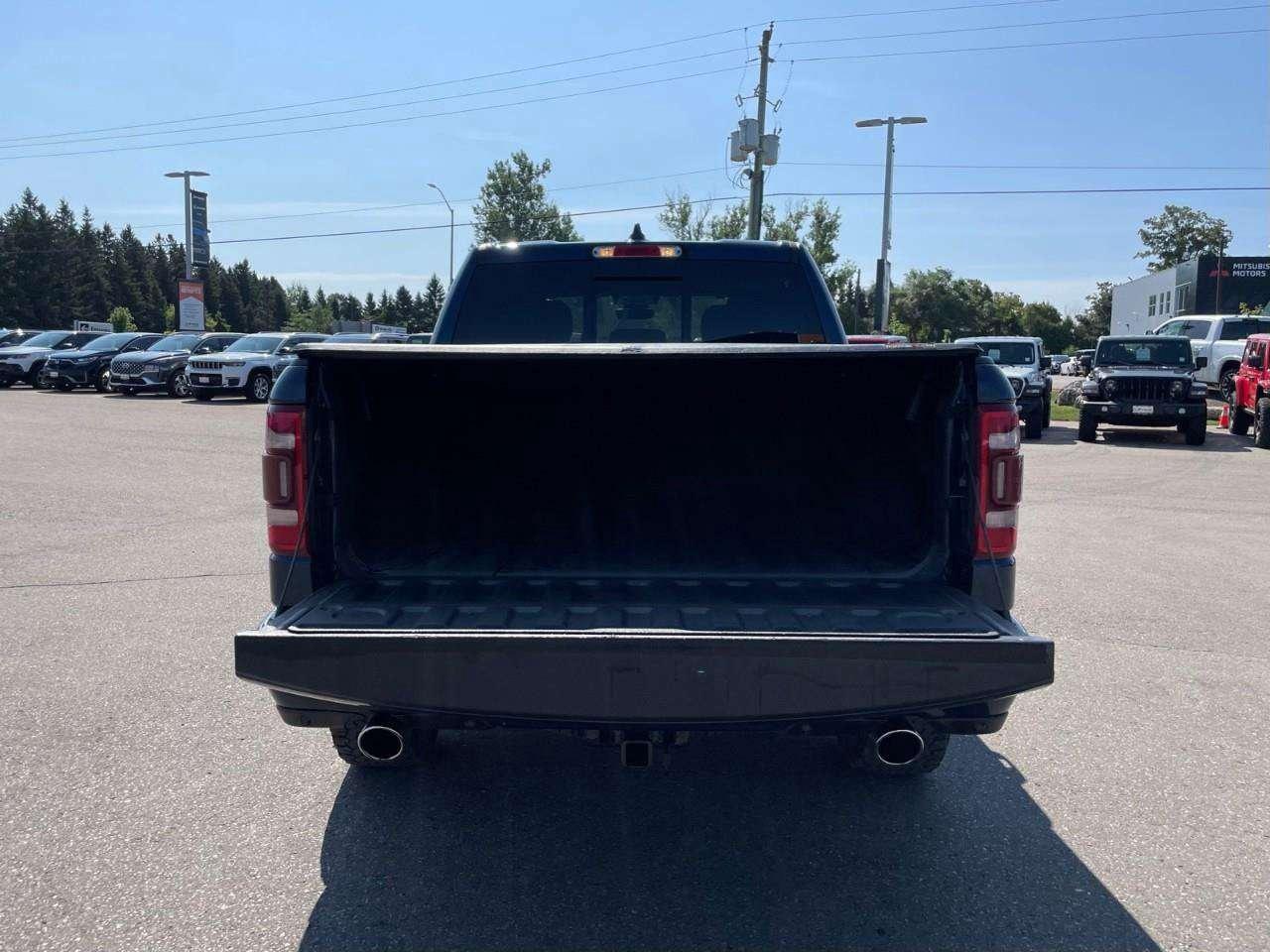 2019 RAM 1500 5.7L V8 HEMI   HTD SEATS   RMT START Photo