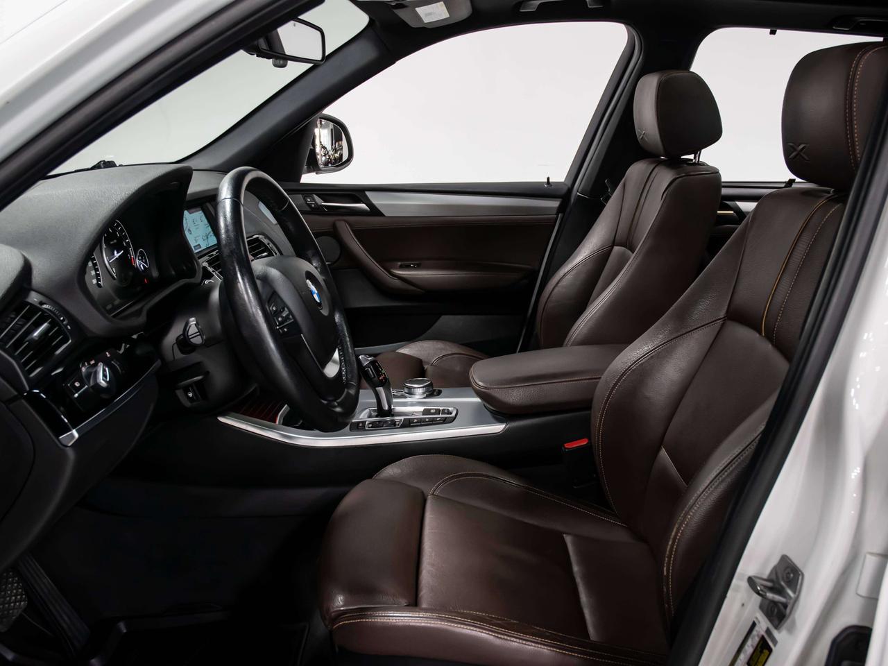 2017 BMW X3 xDrive PREMIUM ENHANCED HEADS UP BLIND SPOTS Photo