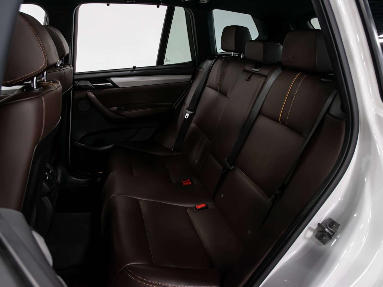 2017 BMW X3 xDrive PREMIUM ENHANCED HEADS UP BLIND SPOTS Photo