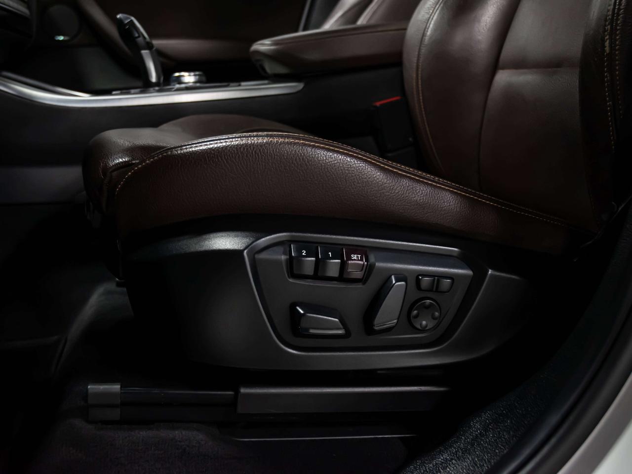 2017 BMW X3 xDrive PREMIUM ENHANCED HEADS UP BLIND SPOTS Photo