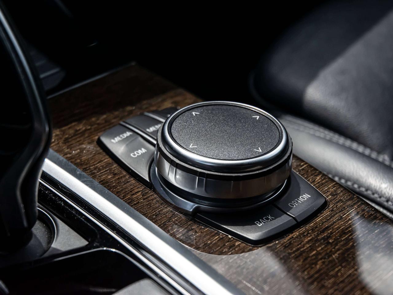 2018 BMW X3 xDrive PREMIUM ENHANCED HEADS UP NAVI Photo