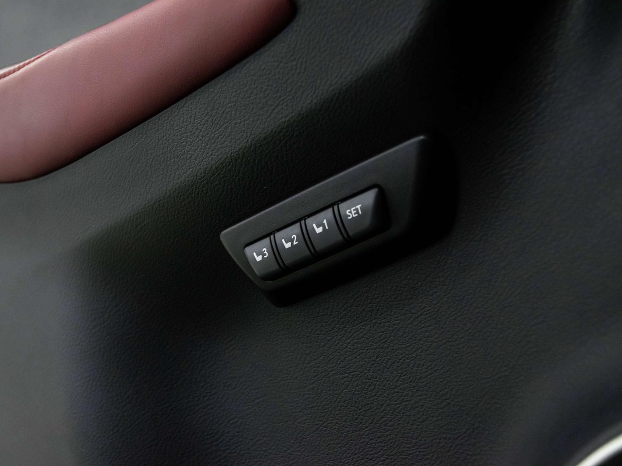 2021 Lexus NX NX300 ACCIDENT-FREE RED INTER COOLED HEATED SEATS Photo