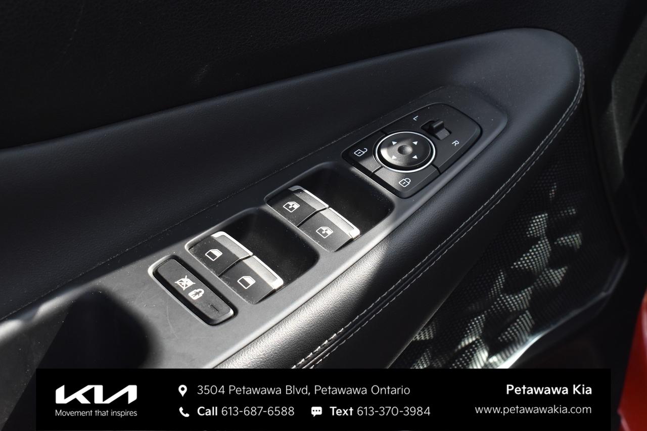 2020 Hyundai Santa Fe Luxury 2.0 4dr All-Wheel Drive Photo