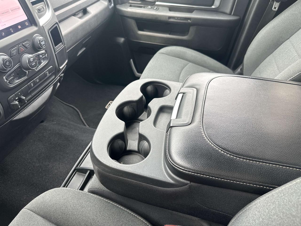 2022 RAM 1500 Warlock Photo