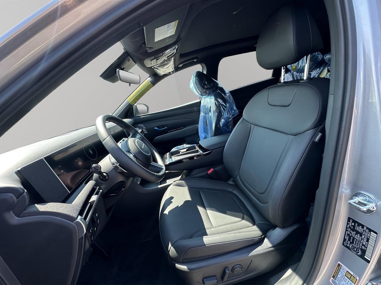 2026 Hyundai Tucson Hybrid Night Edition Photo