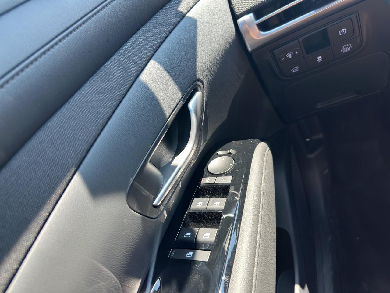 2026 Hyundai Tucson Hybrid Night Edition Photo