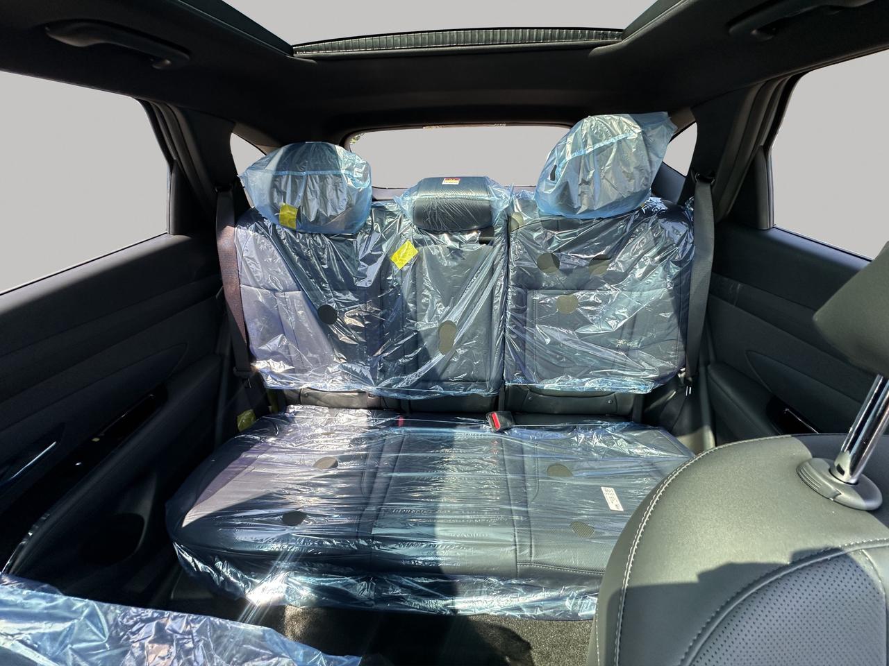 2026 Hyundai Tucson Hybrid Night Edition Photo