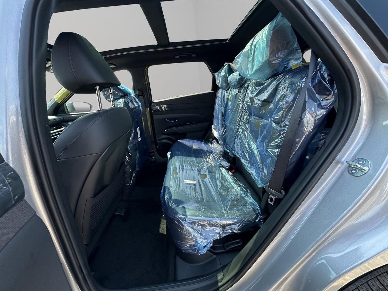 2026 Hyundai Tucson Hybrid Night Edition Photo