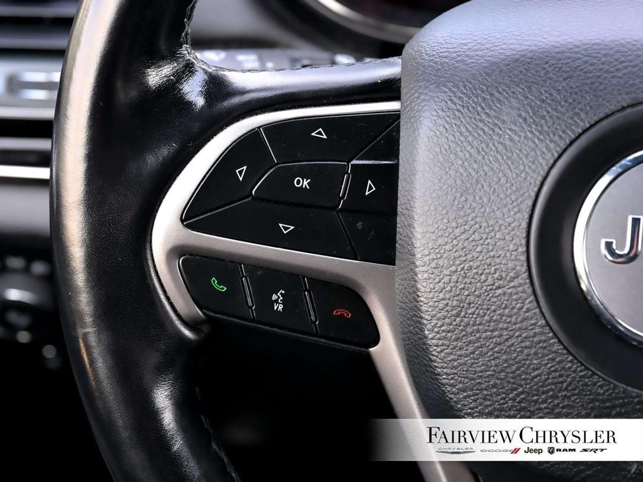 2021 Jeep Grand Cherokee High Altitude 4x4 PANO ROOF   LEATHER   NAV   HARMAN KARDON   BLIND SPOT   APPLE CARPLAY Photo