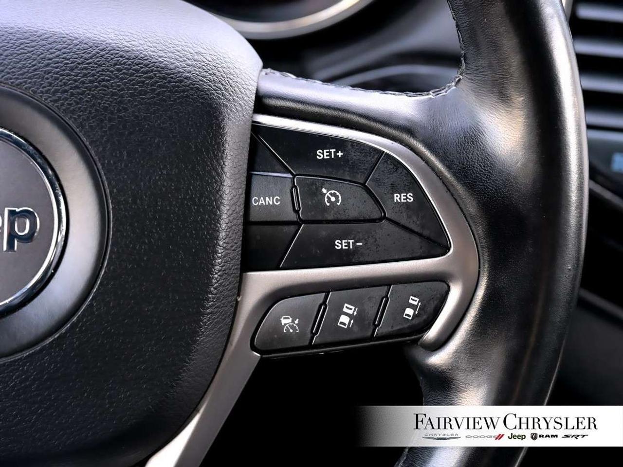 2021 Jeep Grand Cherokee High Altitude 4x4 PANO ROOF   LEATHER   NAV   HARMAN KARDON   BLIND SPOT   APPLE CARPLAY Photo