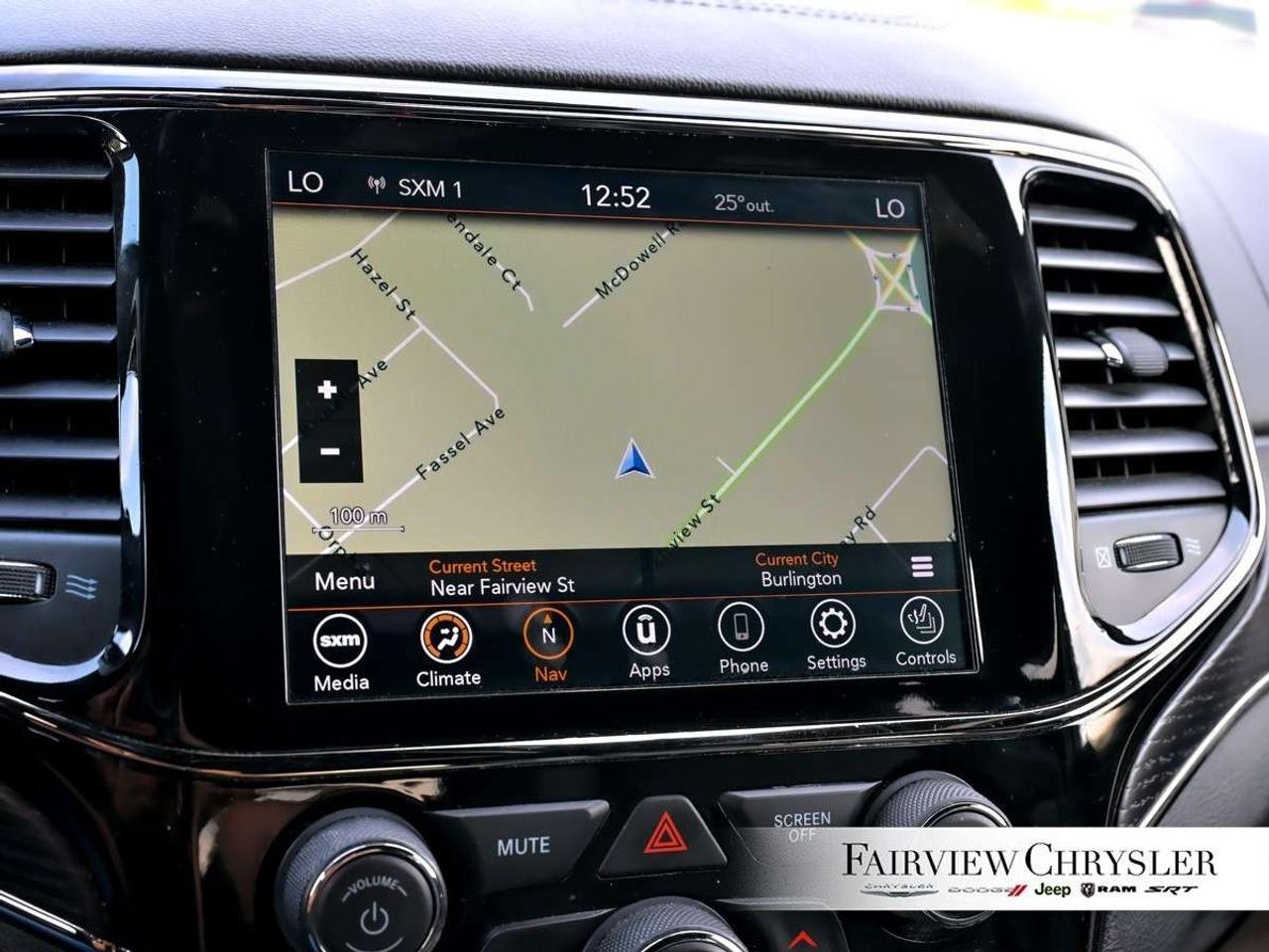 2021 Jeep Grand Cherokee High Altitude 4x4 PANO ROOF   LEATHER   NAV   HARMAN KARDON   BLIND SPOT   APPLE CARPLAY Photo