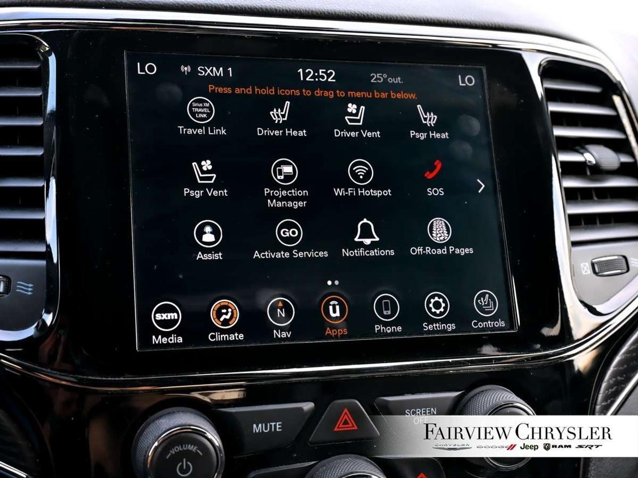 2021 Jeep Grand Cherokee High Altitude 4x4 PANO ROOF   LEATHER   NAV   HARMAN KARDON   BLIND SPOT   APPLE CARPLAY Photo