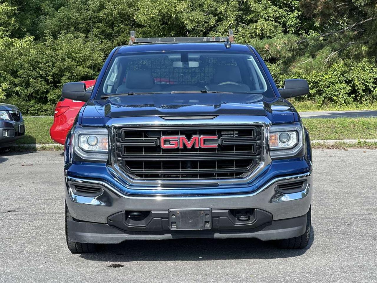 2018 GMC Sierra 1500 SLE Photo2