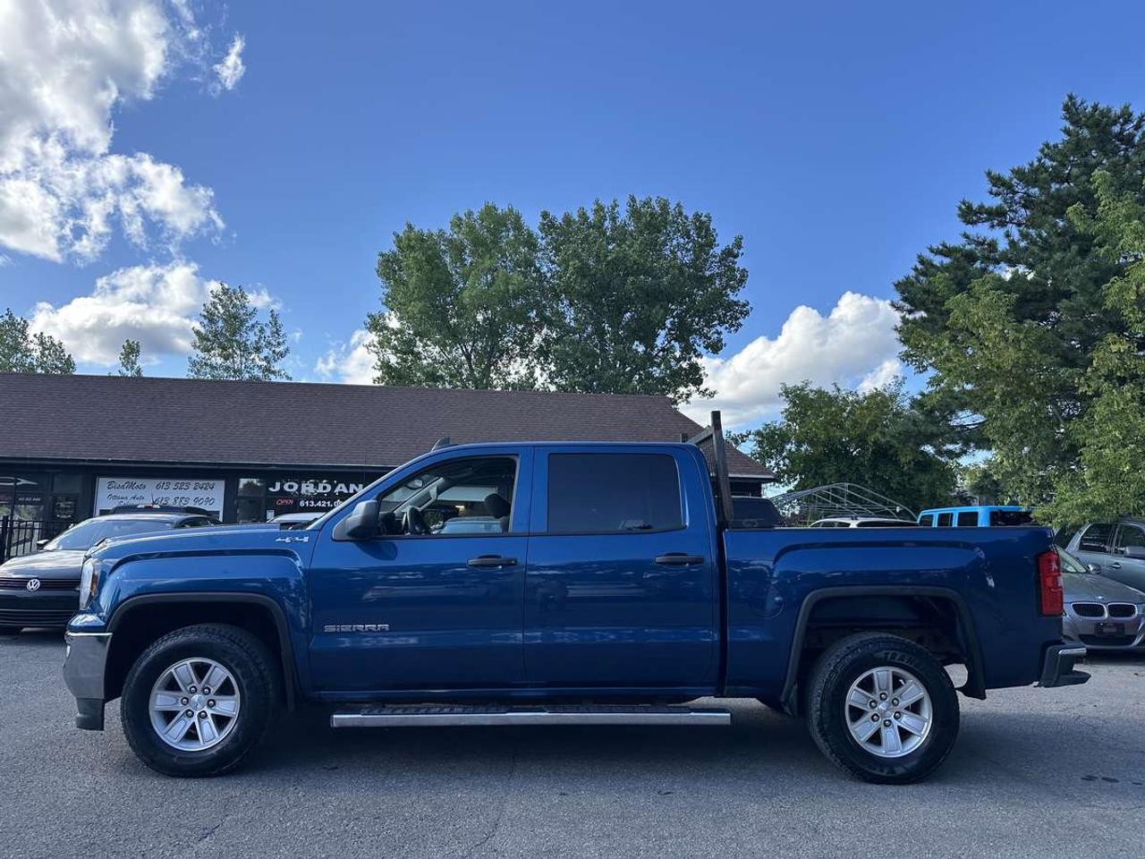 2018 GMC Sierra 1500 SLE Photo