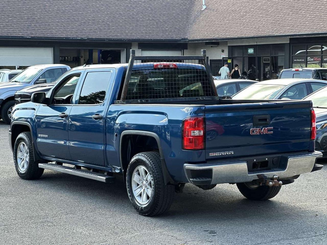 2018 GMC Sierra 1500 SLE Photo