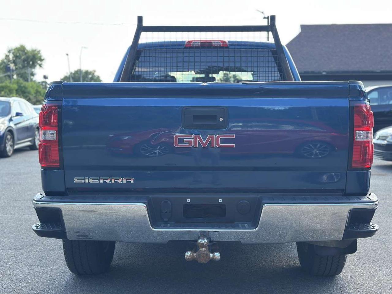 2018 GMC Sierra 1500 SLE Photo