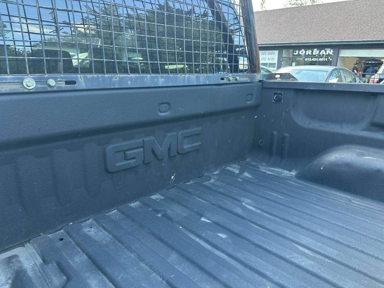 2018 GMC Sierra 1500 SLE Photo